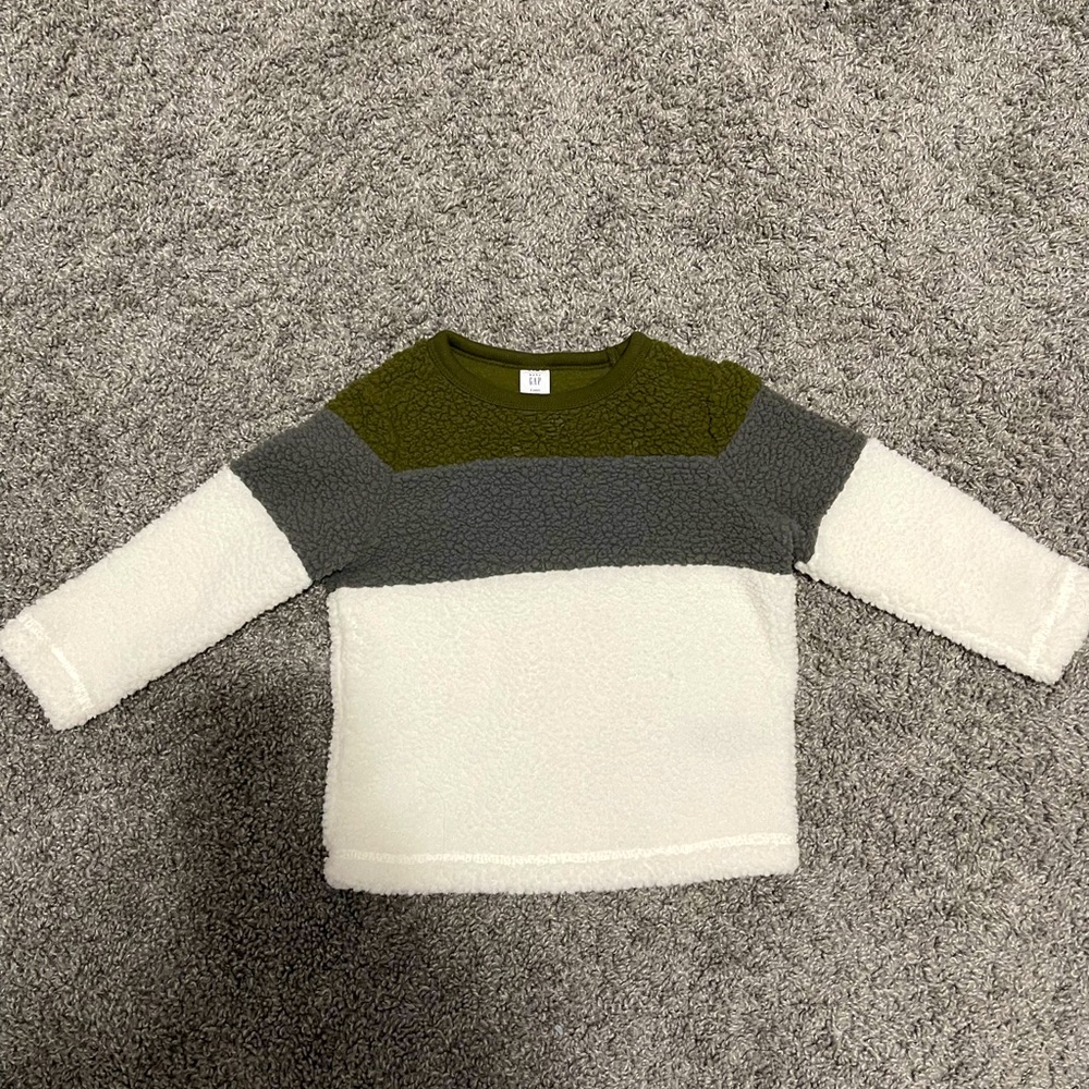 3 toddler boy Gap sweater (New W/O tags )